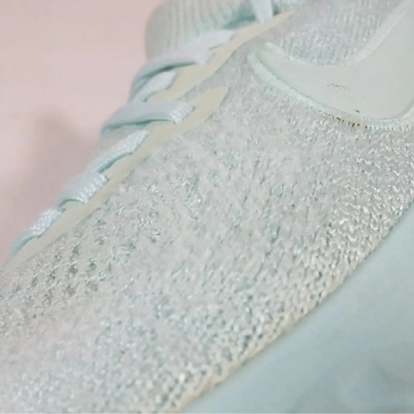 Epic React Flyknit 2 Teal Tint Women's 9.5 Running. - Picture 9 of 11